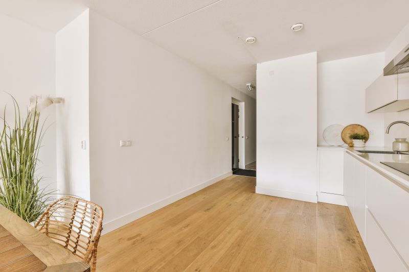 Laminate Tile Removal